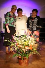 13. halina pusio z jolanta nowak i janina cielen