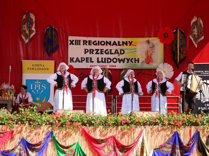 zespol spiewaczy niezapominajki z cieszanowa